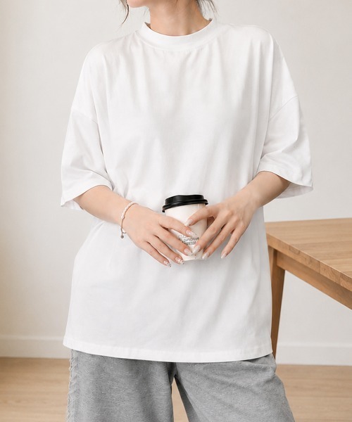 Miniministore(ミニミニストア)の「オーバーサイズTシャツ無地半袖レディース(Tシャツ/カットソー・レディース・ホワイト/ブラック・FREE)」の3枚目の写真