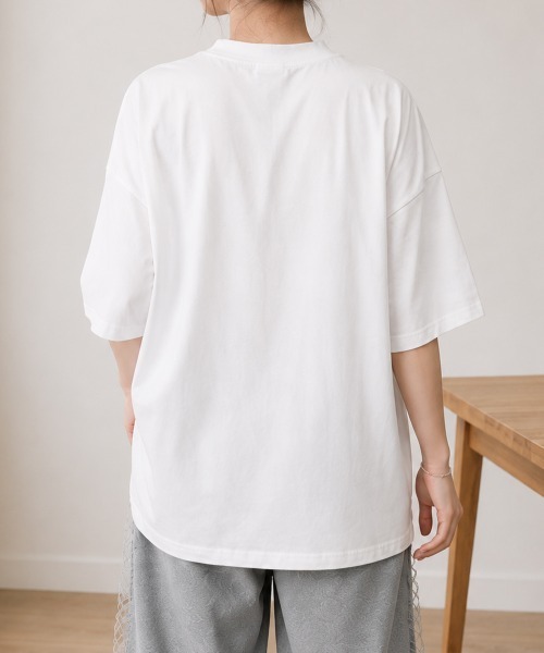 Miniministore(ミニミニストア)の「オーバーサイズTシャツ無地半袖レディース(Tシャツ/カットソー・レディース・ホワイト/ブラック・FREE)」の18枚目の写真