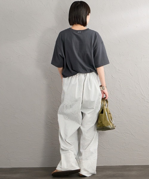 AMERICANA（アメリカーナ）の「[Americana/アメリカーナ] グラフィックプリントTシャツ（Tシャツ/カットソー・レディース・ダークグレー/カーキ/オートミール・ONE SIZE）」の20枚目の写真