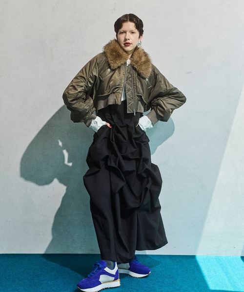 OMMO(オーエムエムオー)の「TUCK DRAPE OP(ワンピース・レディース・ブラック/グレー・38/36)」の19枚目の写真