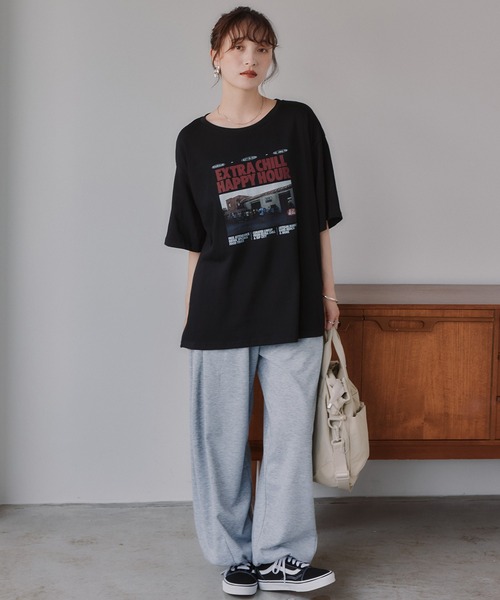 210nouve(トゥージュヌーブ)の「オーバーサイズ フォトプリント Tシャツ(Tシャツ/カットソー・レディース・ブラウン/ホワイト/ブラック・FREE)」の15枚目の写真
