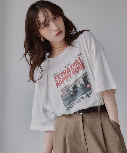 210nouve(トゥージュヌーブ)の「オーバーサイズ フォトプリント Tシャツ(Tシャツ/カットソー・レディース・ブラウン/ホワイト/ブラック・FREE)」の16枚目の写真