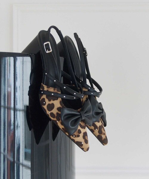 OLIVE des OLIVE(オリーブデオリーブ)の「【Belle Charme】Studded Ribbon Mules(その他シューズ・レディース・レオパード/アイボリー/ブラック・MEDIUM/LARGE/SMALL)」の11枚目の写真