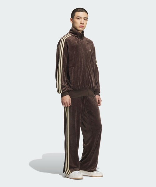 adidas(アディダス)の「FB TPベロア / ファイヤーバード トラックパンツ ベロア / ジャージ / アディダスオリジナルス adidas Originals(その他パンツ・メンズ・ブラウン・XX-LARGE/XX-SMALL/3XL/LARGE/MEDIUM/SMALL/X-LARGE/X-SMALL)」の4枚目の写真