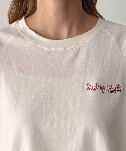 CANAL JEAN（キャナルジーン）の「HARING 刺繍ラグランメローTシャツ