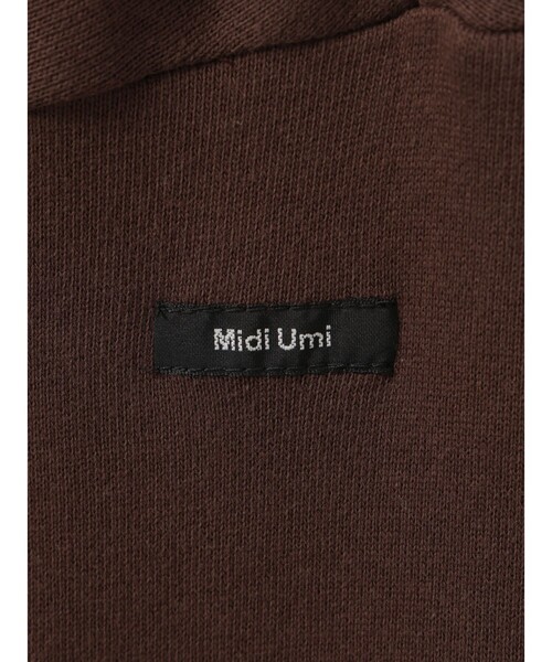 MidiUmi(ミディウミ)の「MidiUmi ショートスウェットプルオーバー(Tシャツ/カットソー・レディース・ブラウン/グレー/イエロー/ネイビー・FREE)」の22枚目の写真