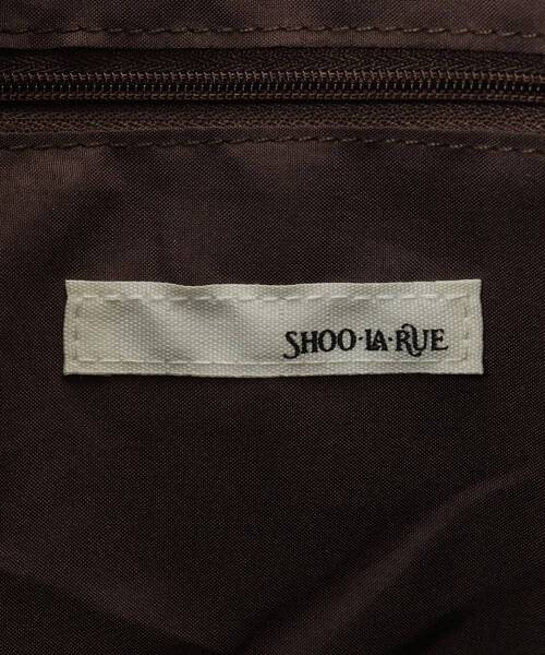 SHOO・LA・RUE（シューラルー）の「ギャザーショルダーバッグ（ショルダーバッグ・レディース・ボルドー/ブラック/ベージュ・00）」の22枚目の写真
