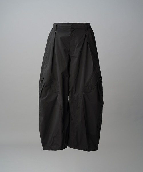 MAISON SPECIAL(メゾンスペシャル)の「《UNISEX》Double-Layer One-Tuck Three-dimensional Cut Prime-Wide Pants/2レイヤーワンタック3Dカットプライムワイドパンツ【MAISON SPECIAL/メゾンスペシャル】■セットアップ対応■(その他パンツ・メンズ・グレイッシュベージュ/ブラック・0/1/2)」の17枚目の写真