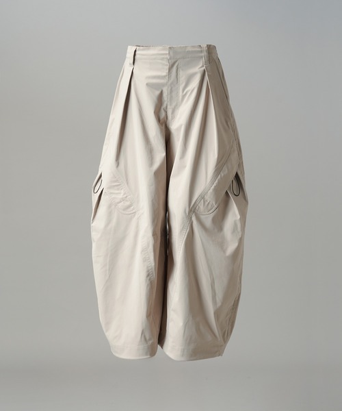 MAISON SPECIAL(メゾンスペシャル)の「《UNISEX》Double-Layer One-Tuck Three-dimensional Cut Prime-Wide Pants/2レイヤーワンタック3Dカットプライムワイドパンツ【MAISON SPECIAL/メゾンスペシャル】■セットアップ対応■(その他パンツ・メンズ・グレイッシュベージュ/ブラック・0/1/2)」の18枚目の写真