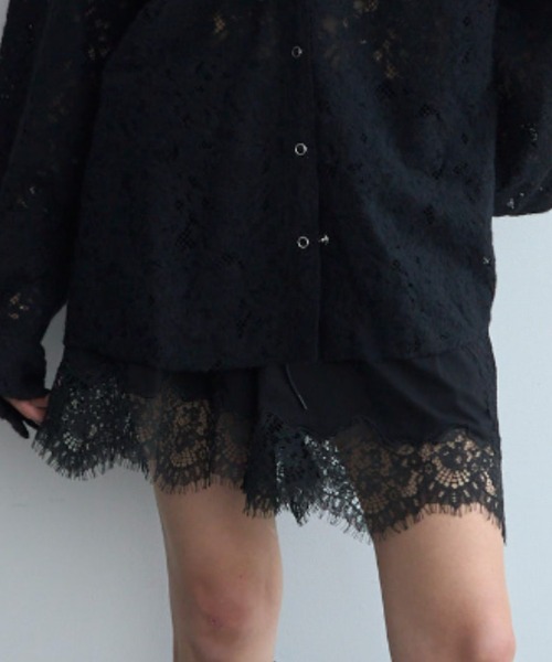 JOSE MOON(ジョゼムーン)の「LACE DOCKING SHORT PANTS/レースドッキングショートパンツ(その他パンツ・レディース・ブラック/グレー/ホワイト・FREE)」の3枚目の写真