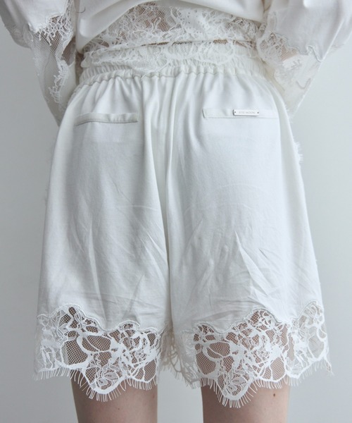 JOSE MOON(ジョゼムーン)の「LACE DOCKING SHORT PANTS/レースドッキングショートパンツ(その他パンツ・レディース・ブラック/グレー/ホワイト・FREE)」の14枚目の写真