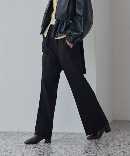 GALLEST(ギャレスト)の「Comfy Slacks|イージーストレートフレアパンツ【セットアップ対応/通勤/カセット服】(その他パンツ・レディース・ブラック/ベージュ/ダークグレー・34/36/40/38)」の2枚目の写真