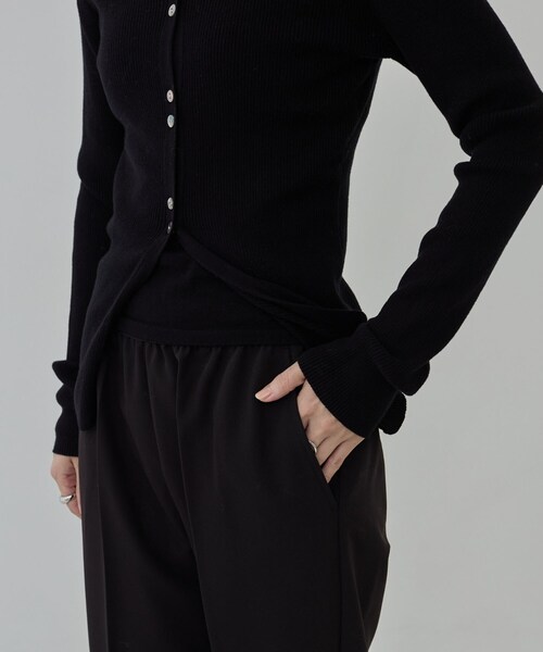 GALLEST(ギャレスト)の「Comfy Slacks|イージーストレートフレアパンツ【セットアップ対応/通勤/カセット服】(その他パンツ・レディース・ブラック/ベージュ/ダークグレー・34/36/40/38)」の18枚目の写真