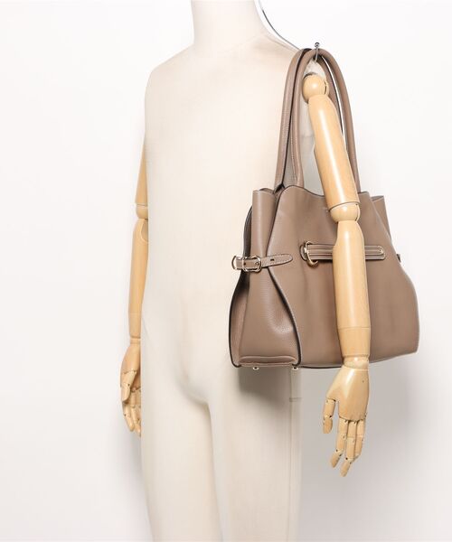 COLE HAAN（コールハーン）の「ビビアン トート womens（トートバッグ・レディース・ベージュ・OSFA）」の10枚目の写真