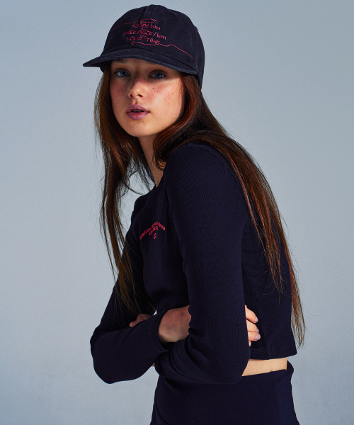 MENASOO(ミナス)の「MNS x American apparel 261 Crop Long-Sleeves_Black(Tシャツ/カットソー・レディース・ブラック・SMALL/MEDIUM)」の10枚目の写真