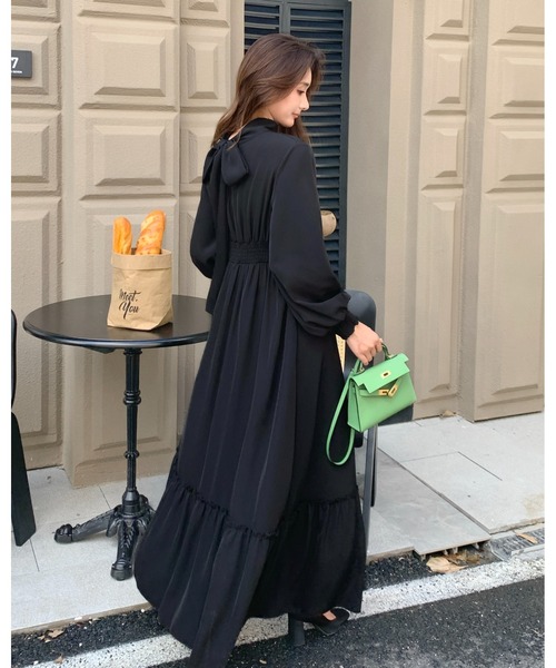 BIRTHDAY BASH(バースデイバッシュ)の「2WAY RIBBON TIERED DRESS(2WAYリボンティアードワンピース)(ワンピース・レディース・ブラック・FREE)」の4枚目の写真