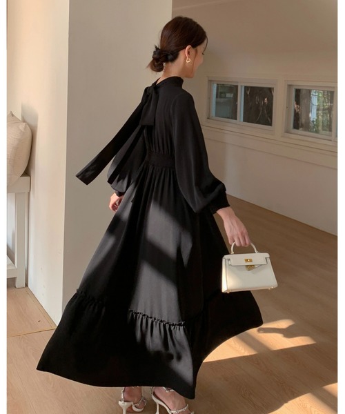 BIRTHDAY BASH(バースデイバッシュ)の「2WAY RIBBON TIERED DRESS(2WAYリボンティアードワンピース)(ワンピース・レディース・ブラック・FREE)」の18枚目の写真
