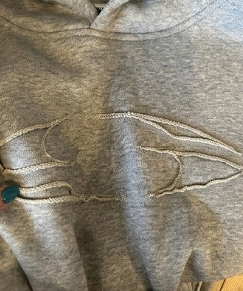 Dalfwin(ダールフィン)の「RICECAKEフェイクレザーラベル付きパッチワーク刺繍ロゴフーディー(パーカー・レディース・イエロー・FREE)」の10枚目の写真