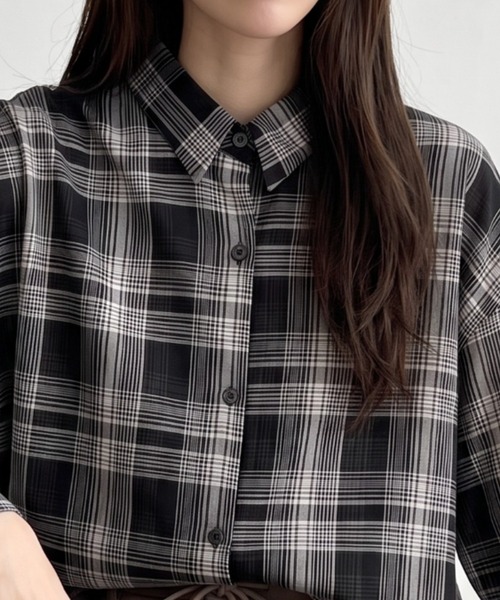 umune(ウムネ)の「抜け感をプラス♪ロングシーズン活躍するシアーチェックシャツ(シャツ/ブラウス・レディース・ブラック/ブラウン/ピンク/オフホワイト/レッド・FREE)」の8枚目の写真