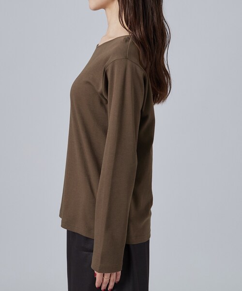 SHOO・LA・RUE(シューラルー)の「【UV/S-LL/洗濯機可】大人上品 ロゴプリントロンT(Tシャツ/カットソー・レディース・ダークブラウン系/ライトグレー系1/ブラック系1/ホワイト系1・04/03/02/01)」の14枚目の写真
