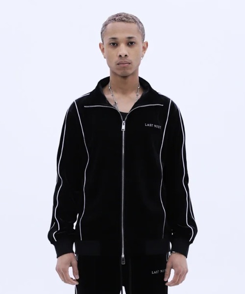 LAST NEST(ラストネスト)の「LAST NEST/ラストネスト/Velvet Track Jacket / Black(その他アウター・メンズ・ブラック・L/M)」の1枚目の写真