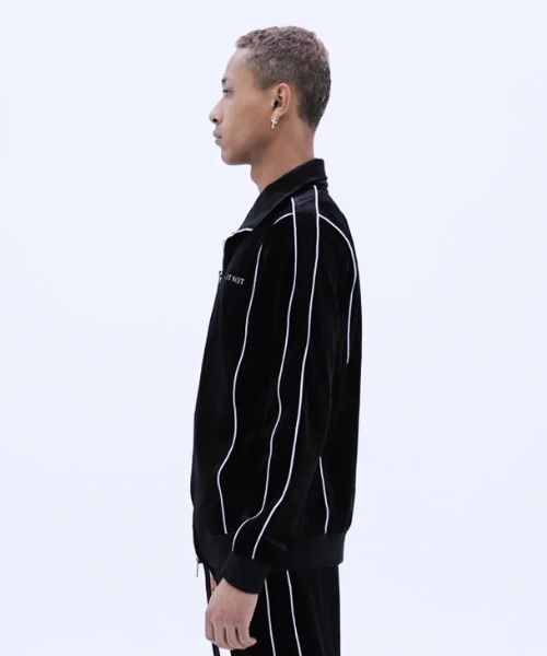 LAST NEST(ラストネスト)の「LAST NEST/ラストネスト/Velvet Track Jacket / Black(その他アウター・メンズ・ブラック・L/M)」の2枚目の写真
