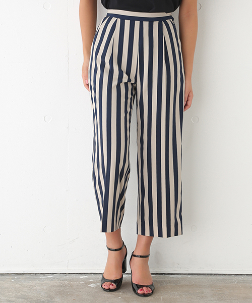 SLY（スライ）の「EASY PT（その他パンツ・レディース・ベージュ/ネイビー系/ブラック・2/1）」の3枚目の写真