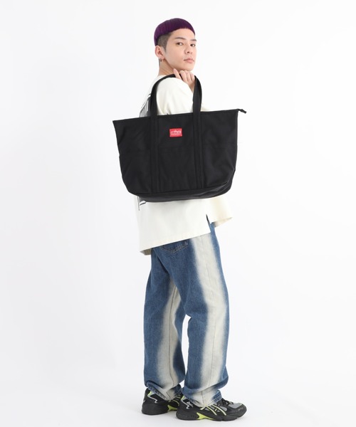 Manhattan Portage(マンハッタンポーテージ)の「Tompkins Tote Bag L(トートバッグ・メンズ・ダークネイビー/ブラック系その他/ブラック・LARGE)」の10枚目の写真