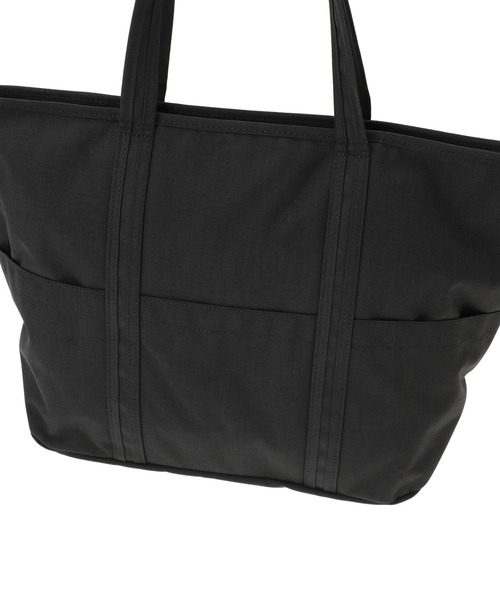 Manhattan Portage(マンハッタンポーテージ)の「Tompkins Tote Bag L(トートバッグ・メンズ・ダークネイビー/ブラック系その他/ブラック・LARGE)」の19枚目の写真