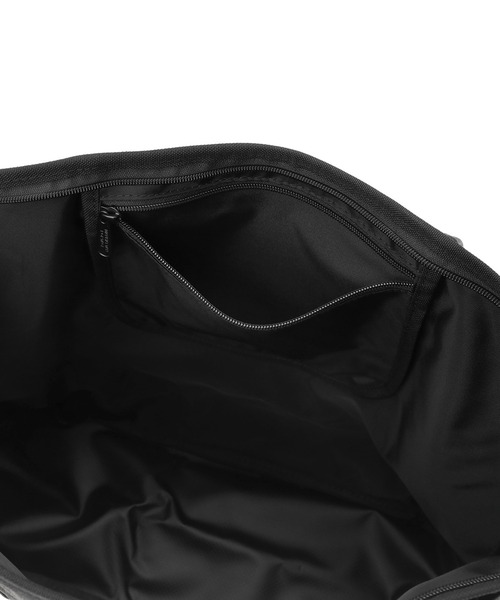 Manhattan Portage(マンハッタンポーテージ)の「Tompkins Tote Bag L(トートバッグ・メンズ・ダークネイビー/ブラック系その他/ブラック・LARGE)」の20枚目の写真