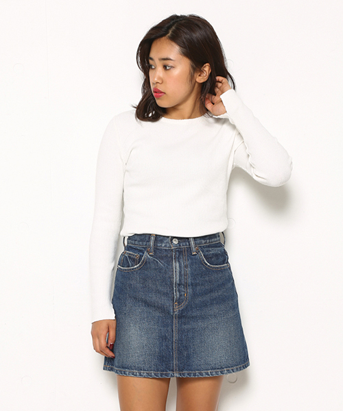 SLY（スライ）の「WARM CUT RIB SLIT ロンT（Tシャツ/カットソー・レディース・ブラック/オフホワイト/ワインレッド・1/2）」の2枚目の写真