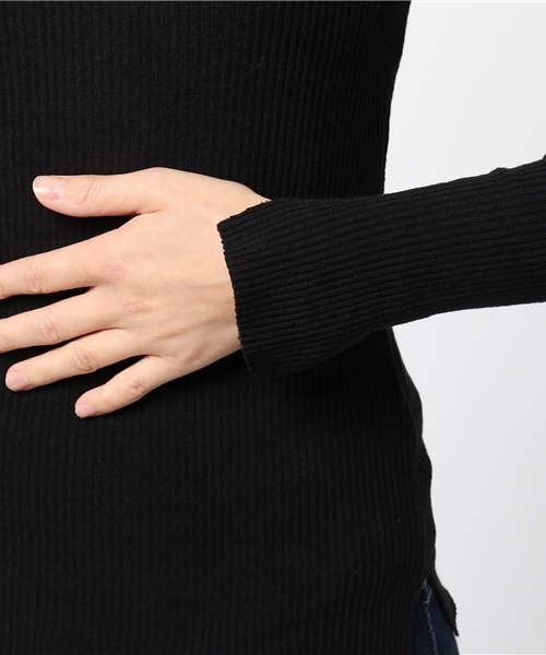 SLY（スライ）の「WARM CUT RIB SLIT ロンT（Tシャツ/カットソー・レディース・ブラック/オフホワイト/ワインレッド・1/2）」の8枚目の写真