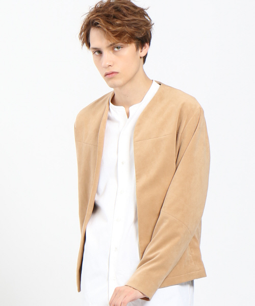 ABAHOUSE（アバハウス）の「ノーカラーフェイクスウェードブルゾン（ブルゾン・メンズ・ベージュ/ネイビー・46/48）」の2枚目の写真