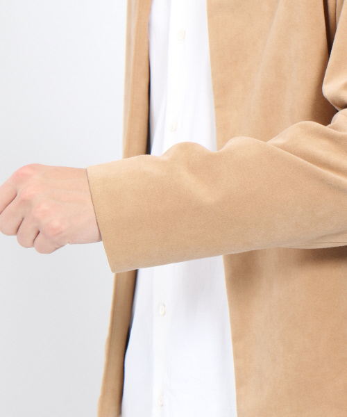 ABAHOUSE（アバハウス）の「ノーカラーフェイクスウェードブルゾン（ブルゾン・メンズ・ベージュ/ネイビー・46/48）」の7枚目の写真