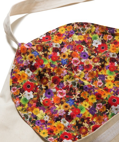 rehacer（レアセル）の「rehacer : Flower Zuda Bag Made in Japan / フラワー ズダバッグ メイドインジャパン（ショルダーバッグ・メンズ・ホワイト/ネイビー/ブラック/グリーン/ベージュ/オレンジ・FREE）」の13枚目の写真