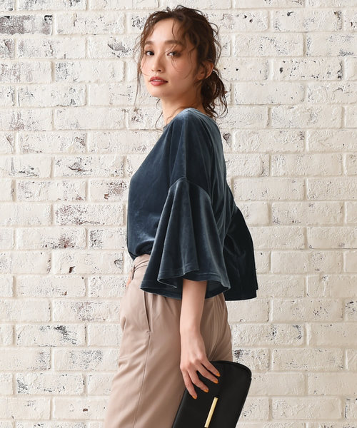 Luz Llena(ラズレナ)の「ベロアボートネックフレアスリーブ(Tシャツ/カットソー・レディース・ブルー/モカ・MEDIUM)」の14枚目の写真