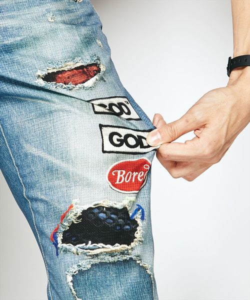 HYSTERIC GLAMOUR（ヒステリックグラマー）の「GOD PATCH DENIM pt スリムストレートPT（デニムパンツ・メンズ・ブルー系その他・LARGE/MEDIUM/SMALL）」の6枚目の写真