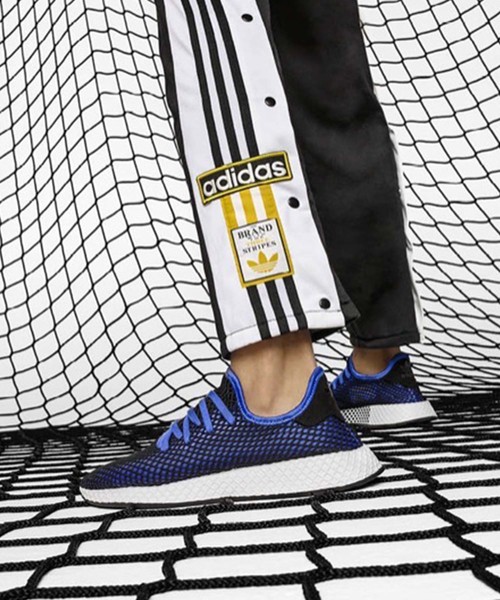 adidas（アディダス）の「ディーラプト [DEERUPT RUNNER] オリジナルス（スニーカー・メンズ・ブラウン系その他/ブルー系その他・23.0cm/23.5cm/24.0cm/24.5cm/25.0cm/25.5cm/26.0cm/26.5cm/27.0cm/27.5cm/28.0cm/28.5cm/29.0cm/29.5cm）」の19枚目の写真
