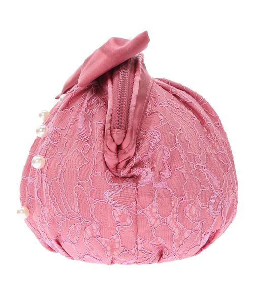 Maison de FLEUR(メゾンドフルール)の「ピンクピンクピンクレースパールリボンポーチ(ポーチ・レディース・ピンク/ライトピンク/ピンク系その他2・FREE)」の8枚目の写真