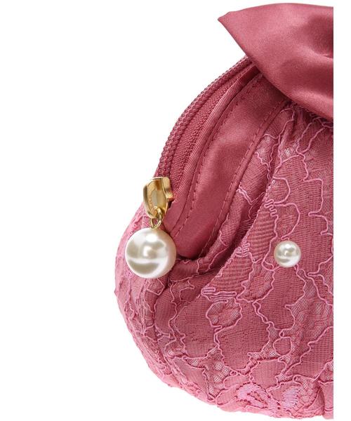 Maison de FLEUR(メゾンドフルール)の「ピンクピンクピンクレースパールリボンポーチ(ポーチ・レディース・ピンク/ライトピンク/ピンク系その他2・FREE)」の5枚目の写真