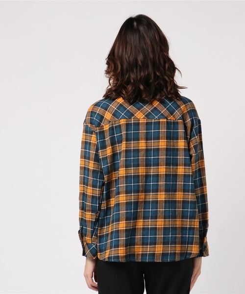 VENCEEXCHANGE（ヴァンスエクスチェンジ）の「3WAYチェックシャツ（シャツ/ブラウス・レディース・イエロー/スカイブルー/ブラウン・M）」の5枚目の写真