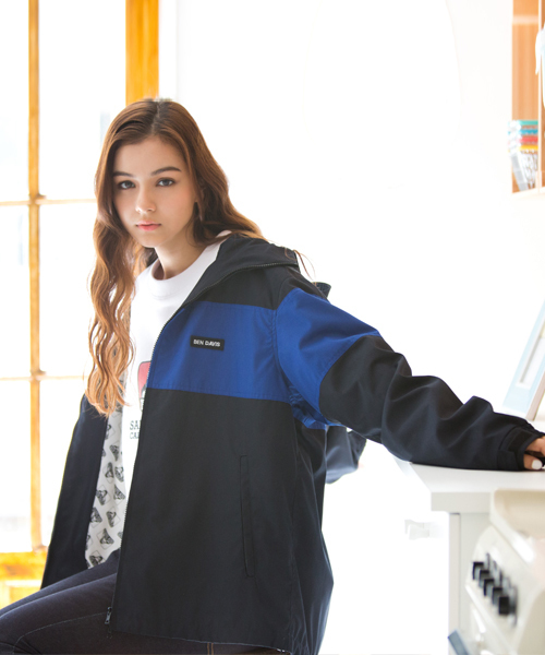 BEN DAVIS/PROJECT LINE（ベンデイビスプロジェクトライン）の「BEN DAVIS PROJECTLINE HOOD JACKET/ベンデイビス 切替しフードジャケット（マウンテンパーカー・メンズ・ネイビー/ブラック系その他/ブラック×レッド・MEDIUM/LARGE/X-LARGE）」の3枚目の写真