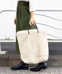 TEMBEA（テンベア）の「TEMBEA:フェイクファーペーパーバッグ