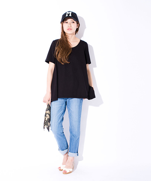 NANO universe(ナノユニバース)の「Anti Soaked UネックAラインTee(Tシャツ/カットソー・レディース・モカ/グレイッシュベージュ/ブルー/ネイビー/オレンジ系その他/ブラック・FREE)」の12枚目の写真