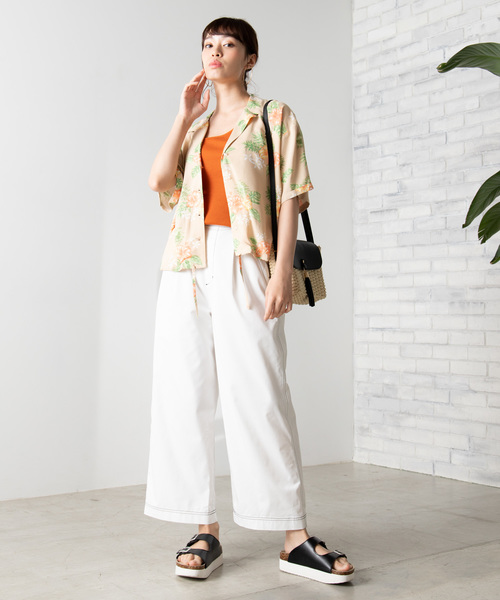 WEGO（ウィゴー）の「WEGO/ステッチタックワイドパンツ（スラックス・レディース・ベージュ/カーキ/ブラック/ホワイト/ダークベージュ・LARGE/SMALL/MEDIUM）」の18枚目の写真