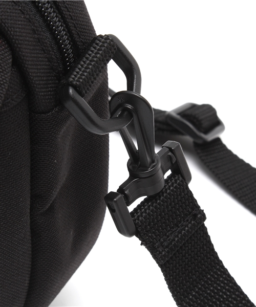 Manhattan Portage(マンハッタンポーテージ)の「MP1402 Hudson Bag(ショルダーバッグ・メンズ・カモフラージュ/ブラック/レッド/ネイビー・ONE SIZE)」の8枚目の写真