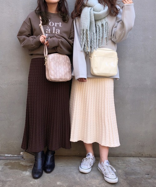 one after another NICE CLAUP（ワンアフターアナザーナイスクラップ）の「アソートスウェット（Tシャツ/カットソー・レディース・ベージュ/アイボリー/ミント/モカ・FREE）」の11枚目の写真