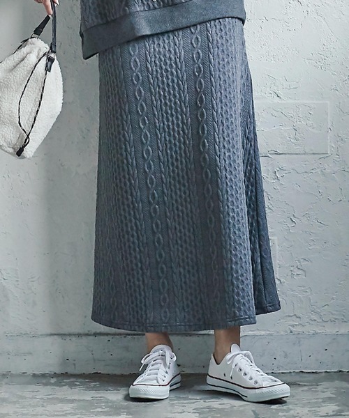 KOBE LETTUCE（コウベレタス）の「ケーブル柄カットソーロングスカート【セットアップOK】（スカート・レディース・キャメル/チャコールグレー/ネイビー/ブラック・FREE）」の12枚目の写真