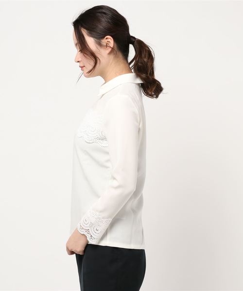 NARACAMICIE(ナラカミーチェ)の「レース付ジョーゼット長袖プルオーバーシャツ(シャツ/ブラウス・レディース・ホワイト/グレー・MEDIUM/LARGE/SMALL)」の13枚目の写真