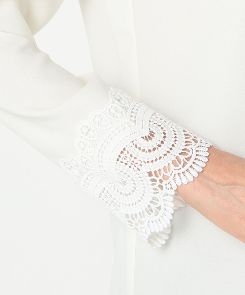 NARACAMICIE(ナラカミーチェ)の「レース付ジョーゼット長袖プルオーバーシャツ(シャツ/ブラウス・レディース・ホワイト/グレー・MEDIUM/LARGE/SMALL)」の3枚目の写真